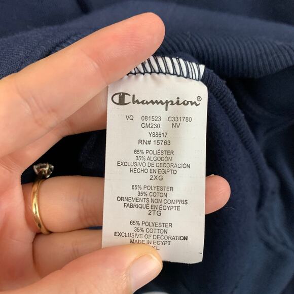 Champion Logo Graphic Pullover Crew Neck Sweatshirt Men's Sz 2XL Navy Athleisure - Picture 6 of 7